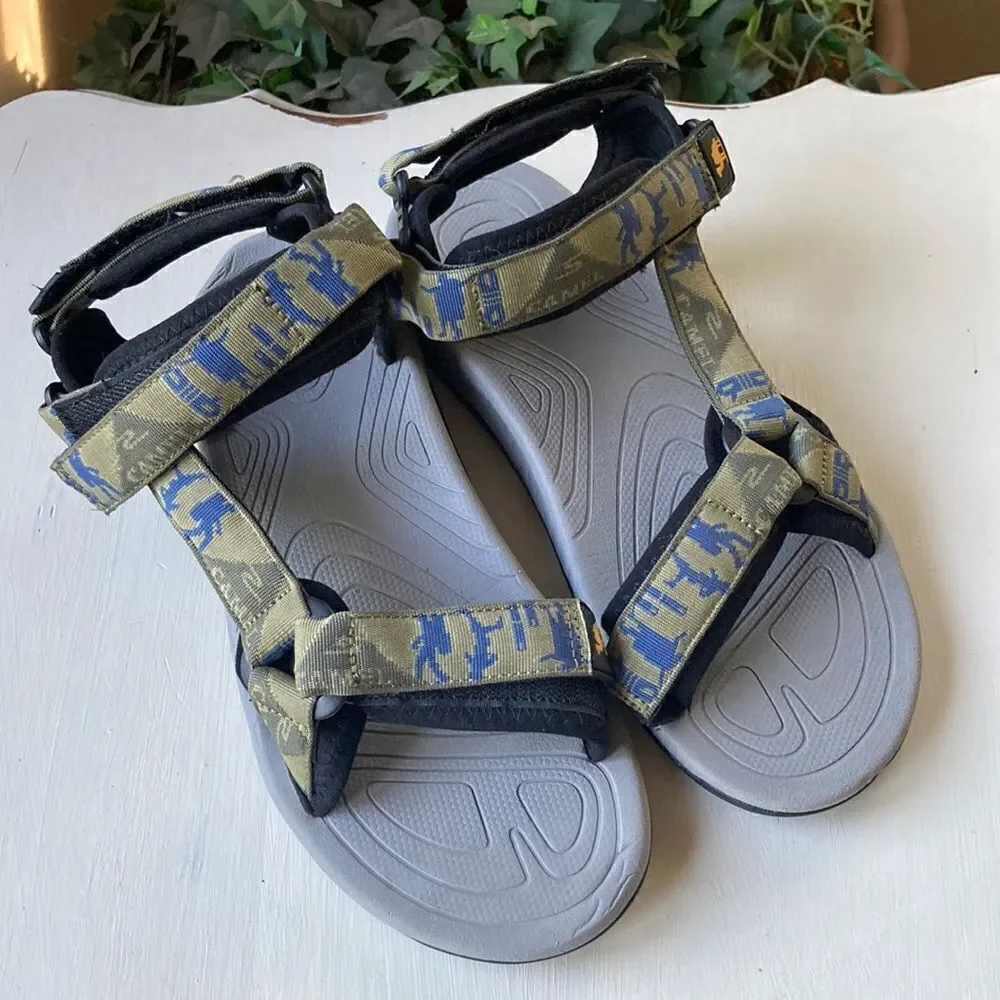 Men’s Camel Crown Lightweight Hiking Waterproof Sandals Size 10